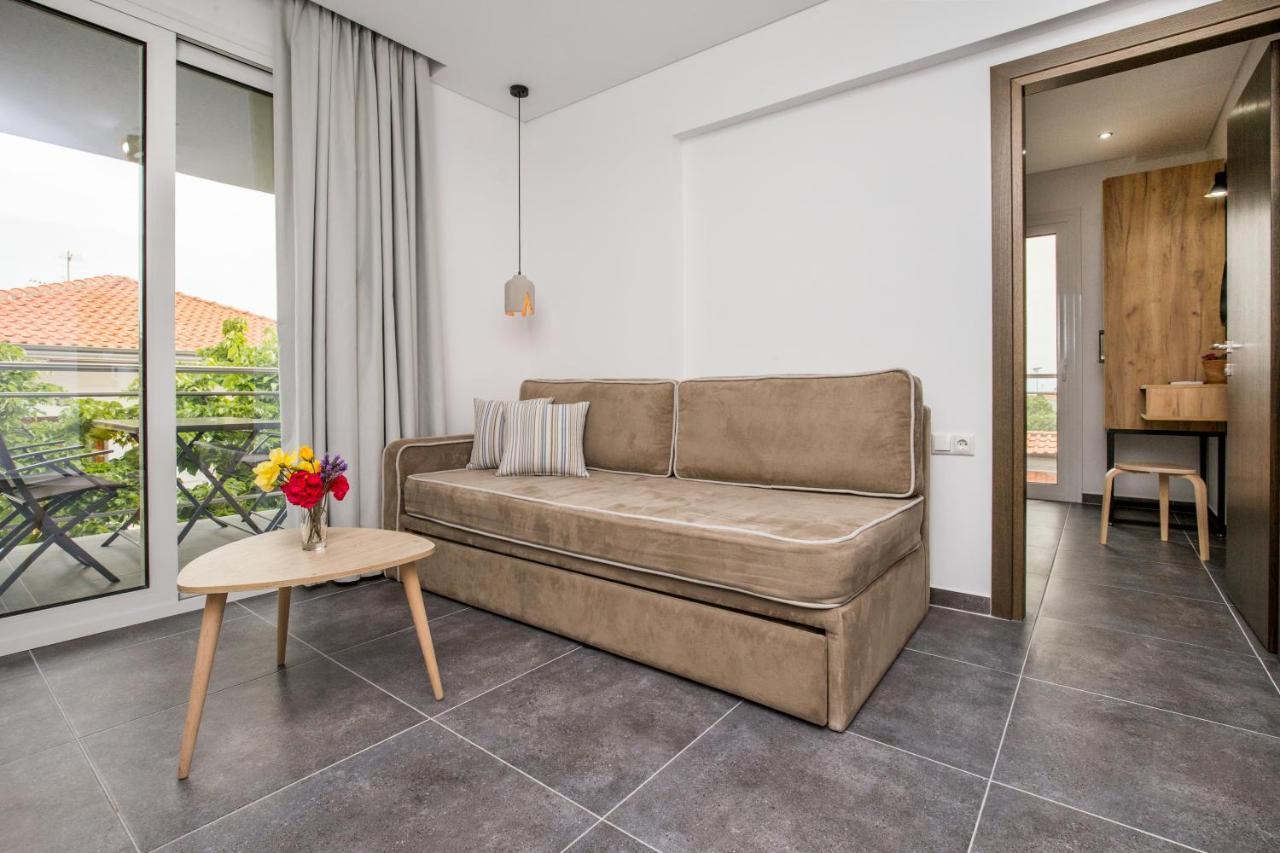 Linden Apartments Потос Экстерьер фото