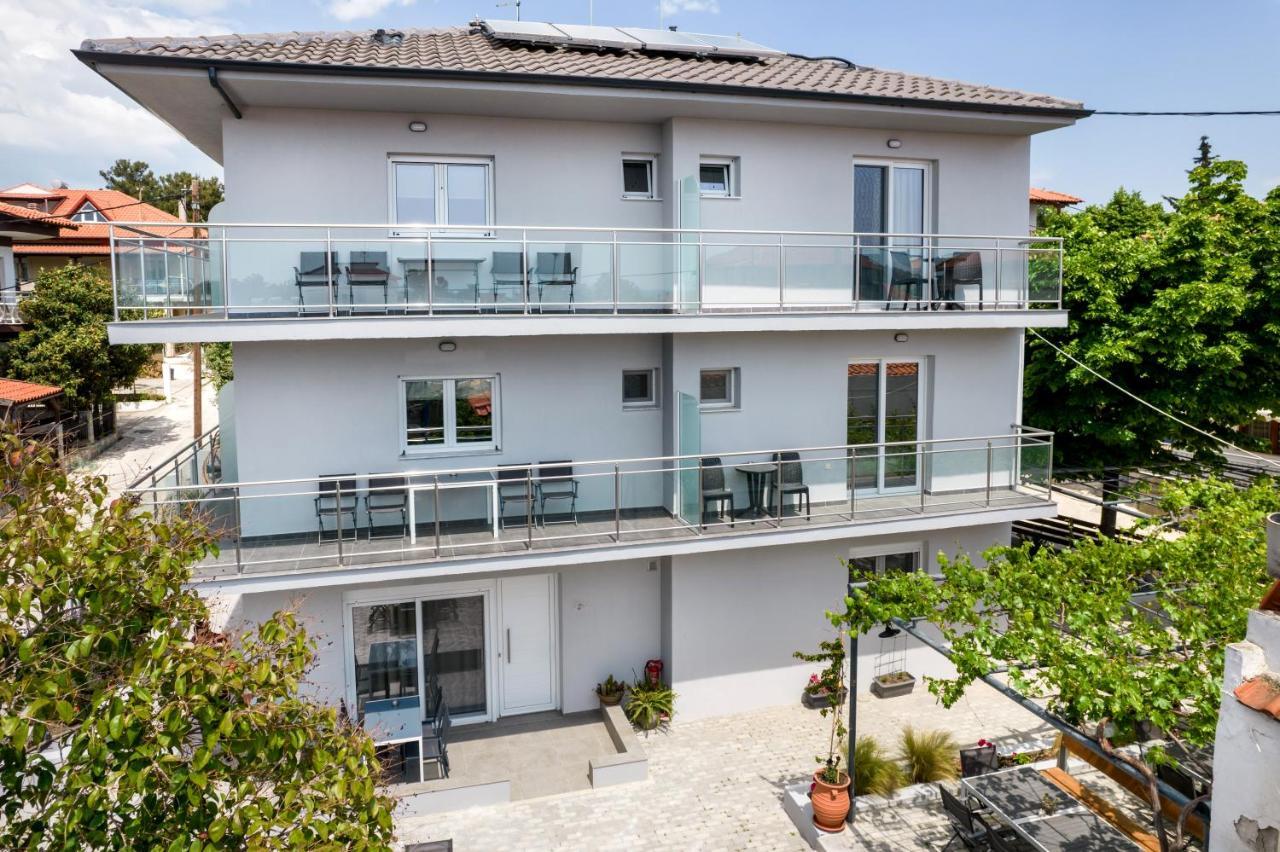 Linden Apartments Потос Экстерьер фото