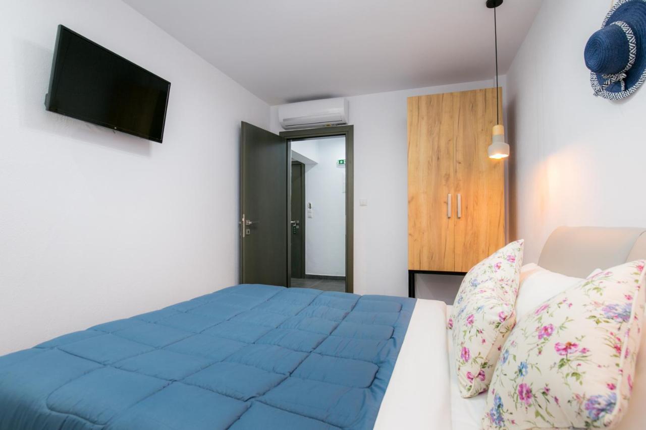 Linden Apartments Потос Экстерьер фото