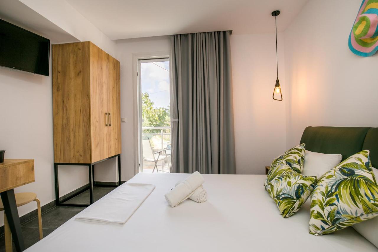Linden Apartments Потос Экстерьер фото